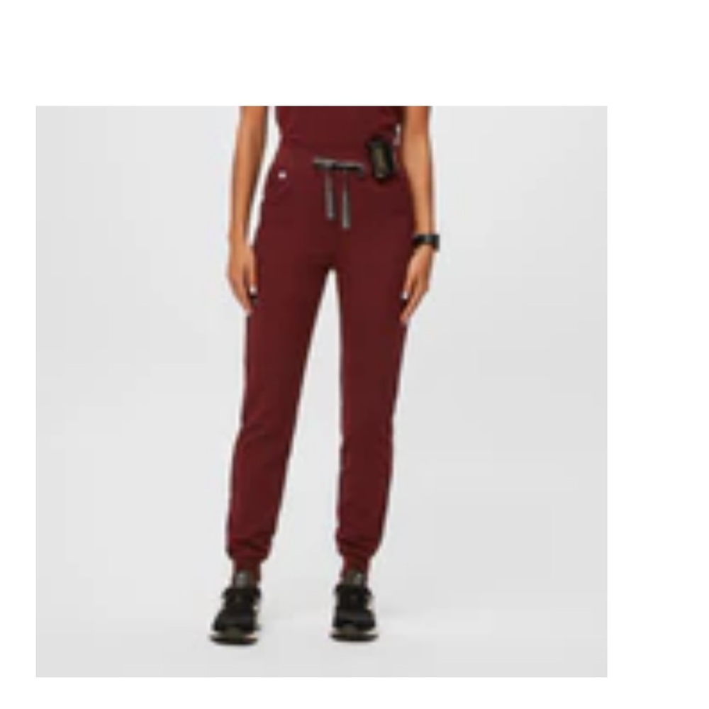 Womens burgundy Zamora high waisted jogger scrub pants